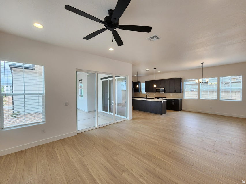 DESERT COLOR - Residential