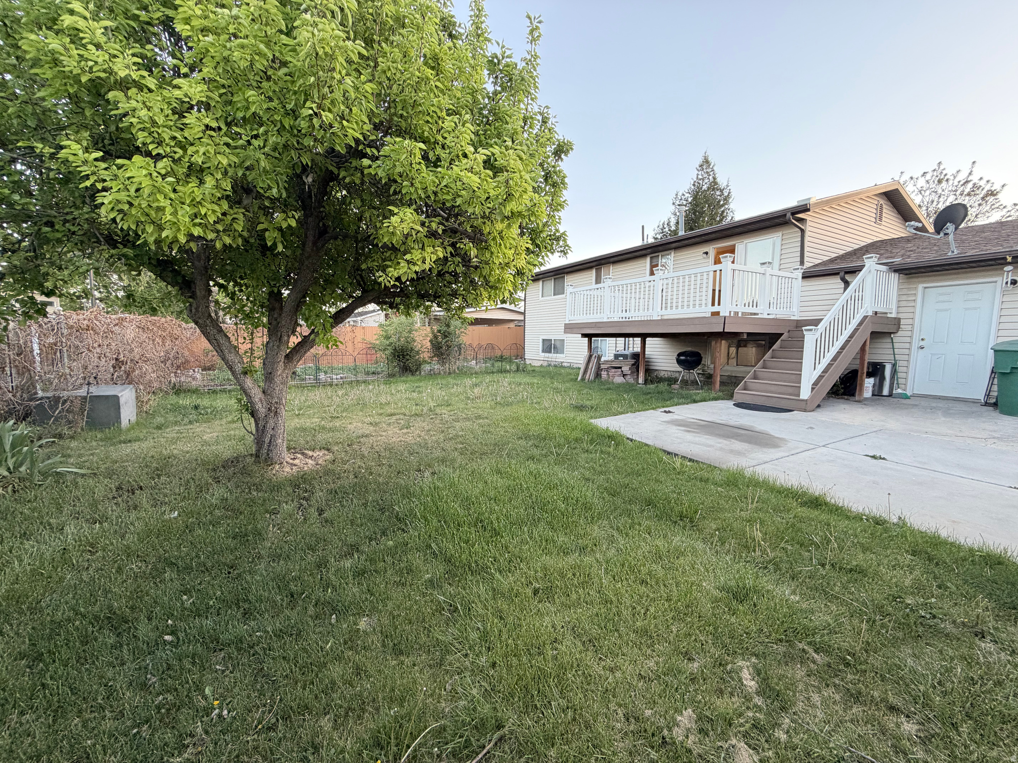 DIXIE VALLEY #4 - Residential