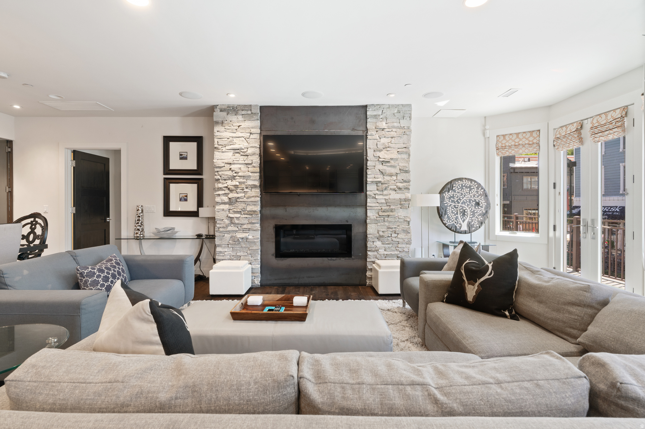 614 MAIN STREET COND - Residential