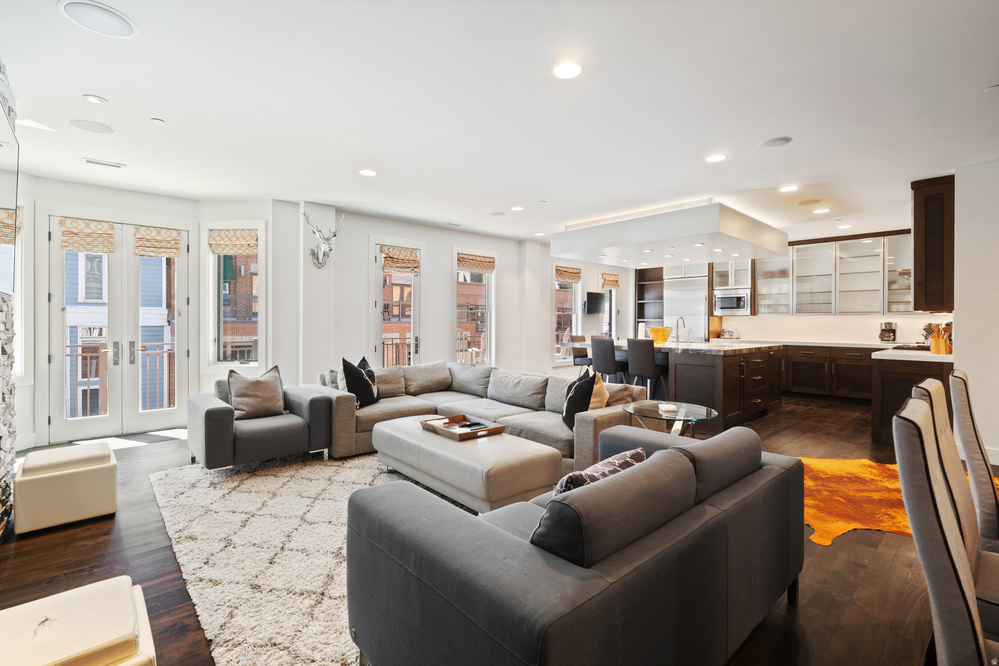 614 MAIN STREET COND - Residential