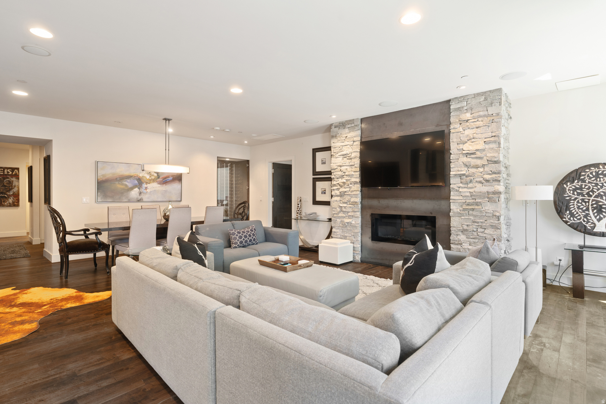 614 MAIN STREET COND - Residential