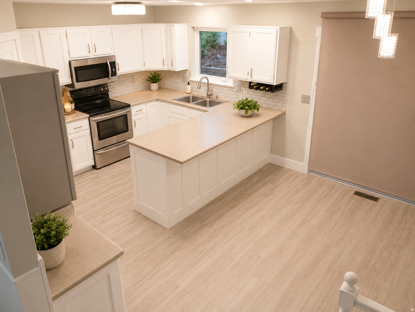 PEBBLE HILLS - Residential