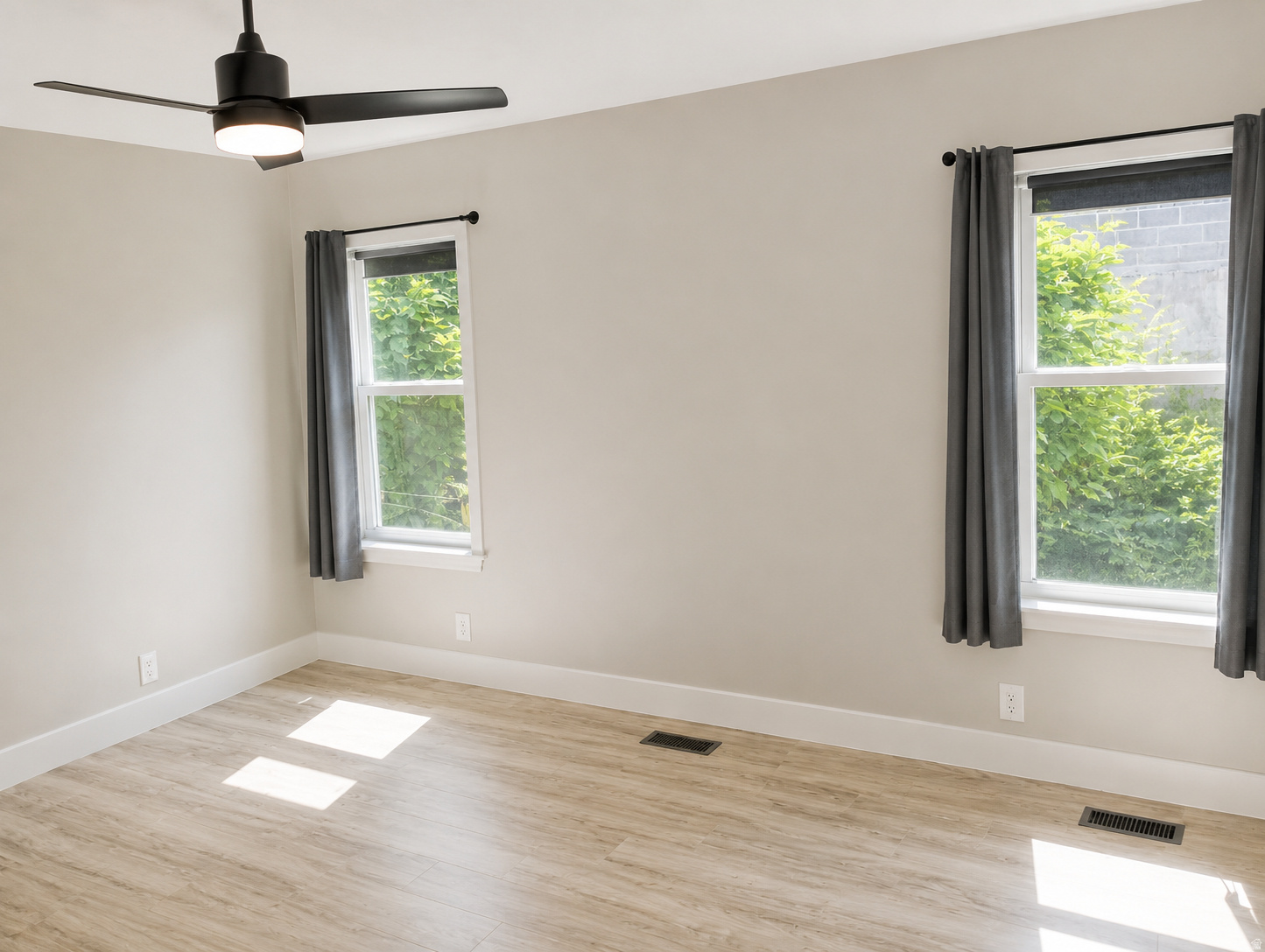 PEBBLE HILLS - Residential