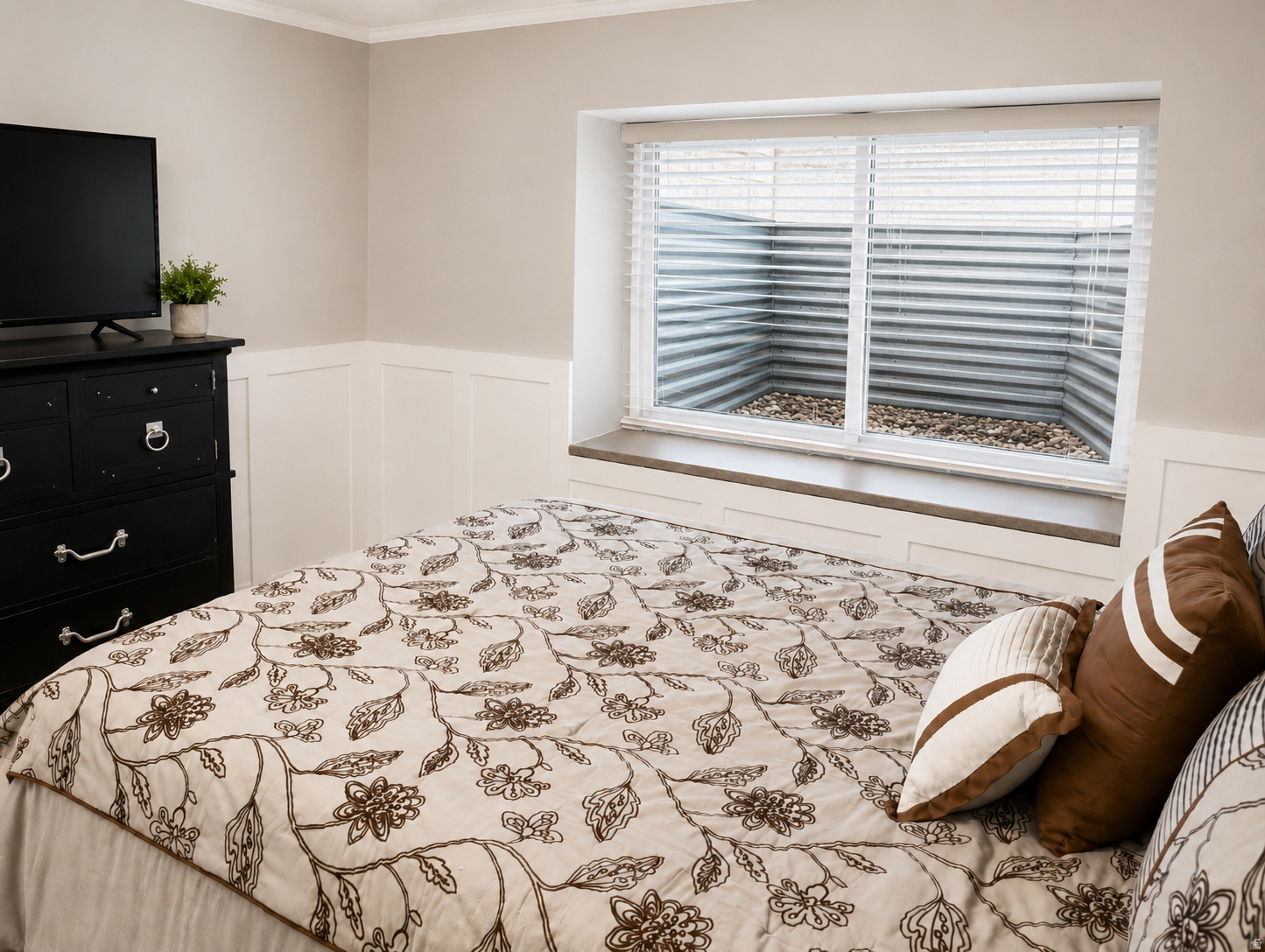 PEBBLE HILLS - Residential