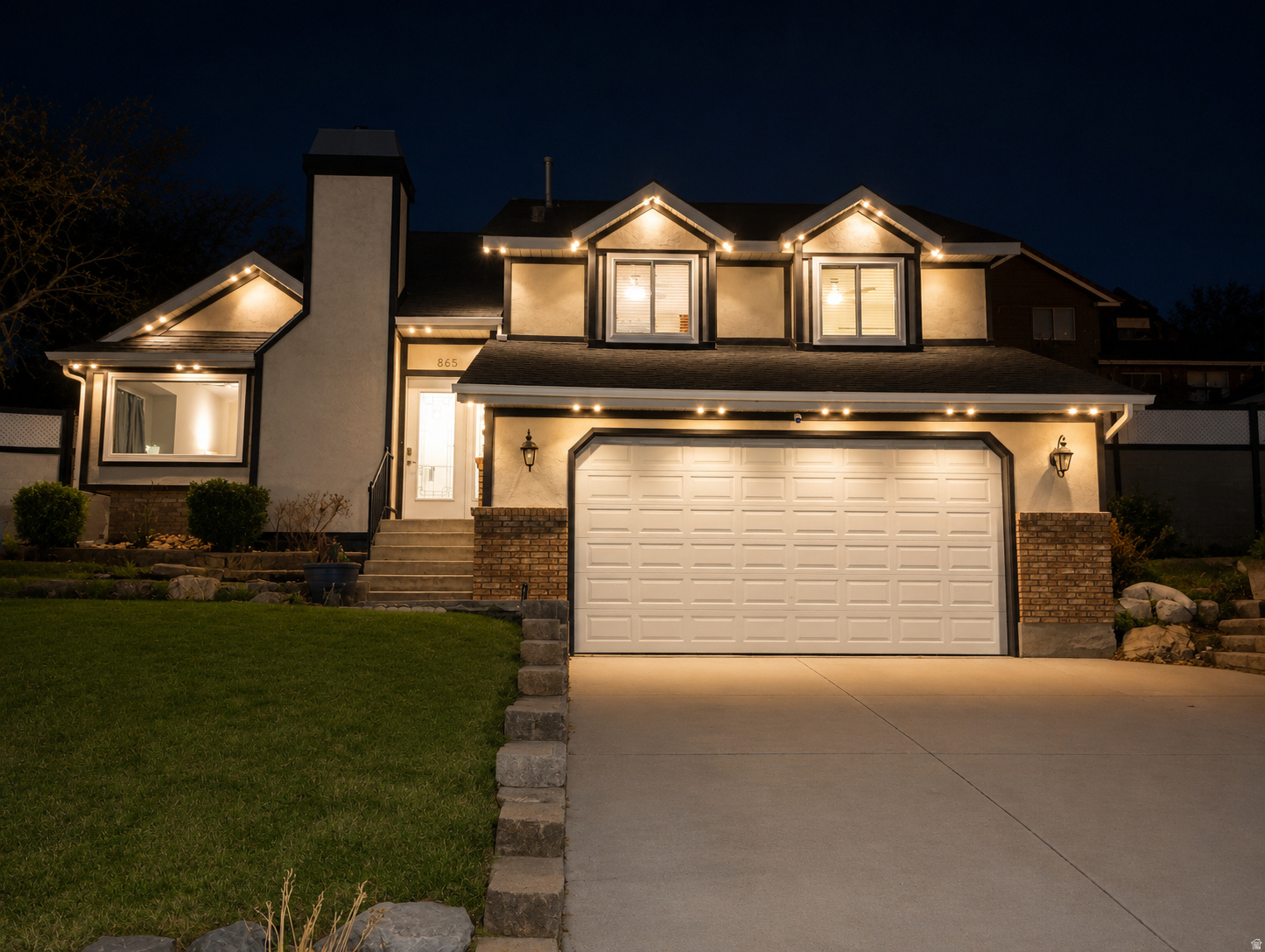 PEBBLE HILLS - Residential