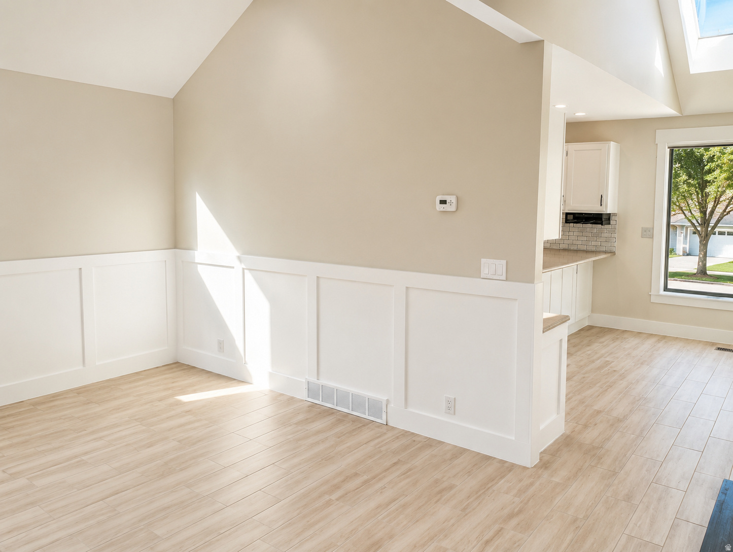 PEBBLE HILLS - Residential