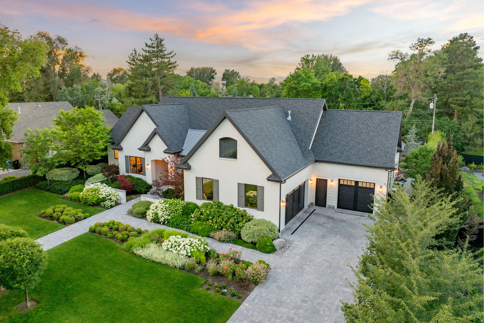 LAKEWOOD - Residential