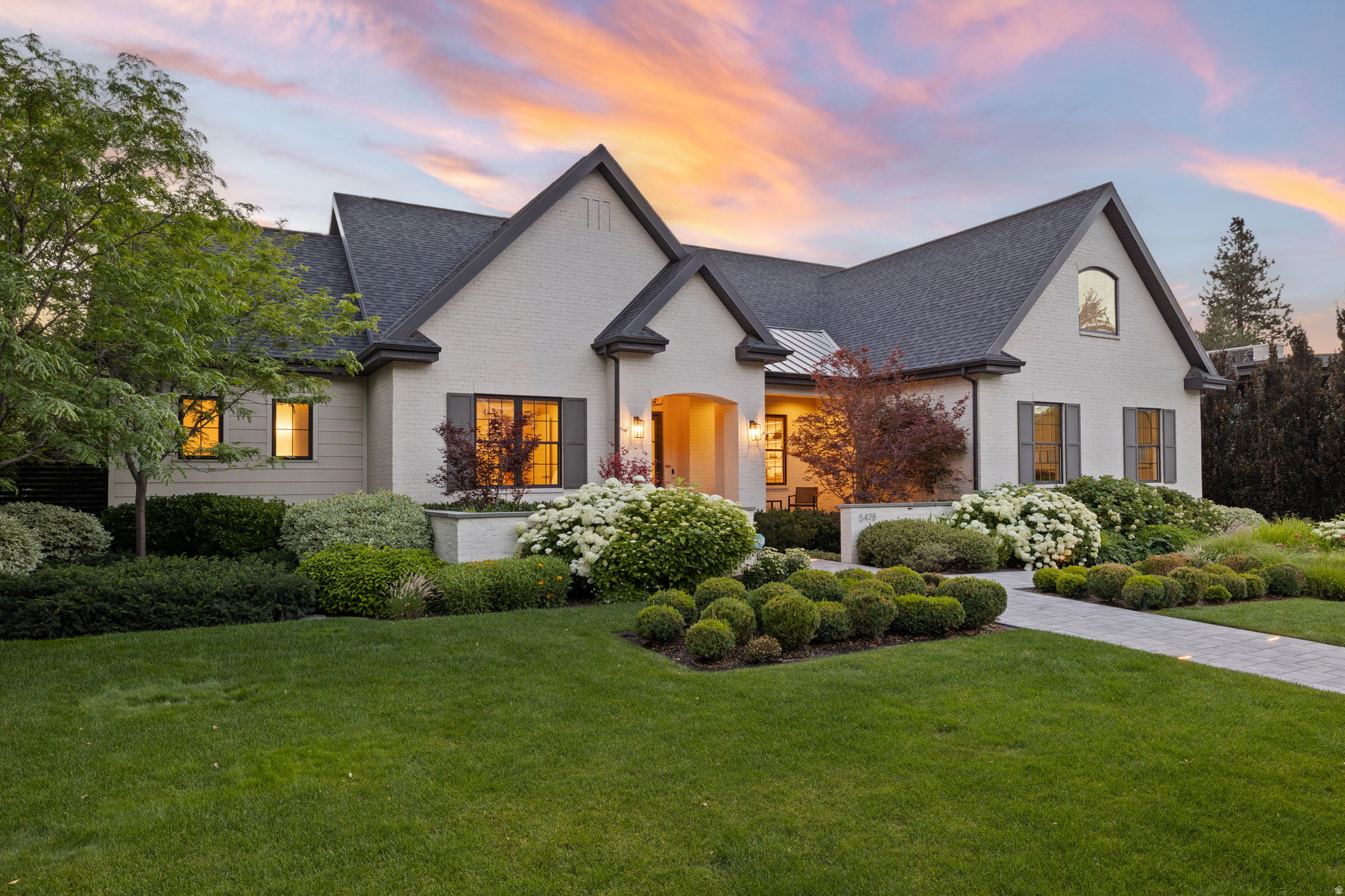 LAKEWOOD - Residential