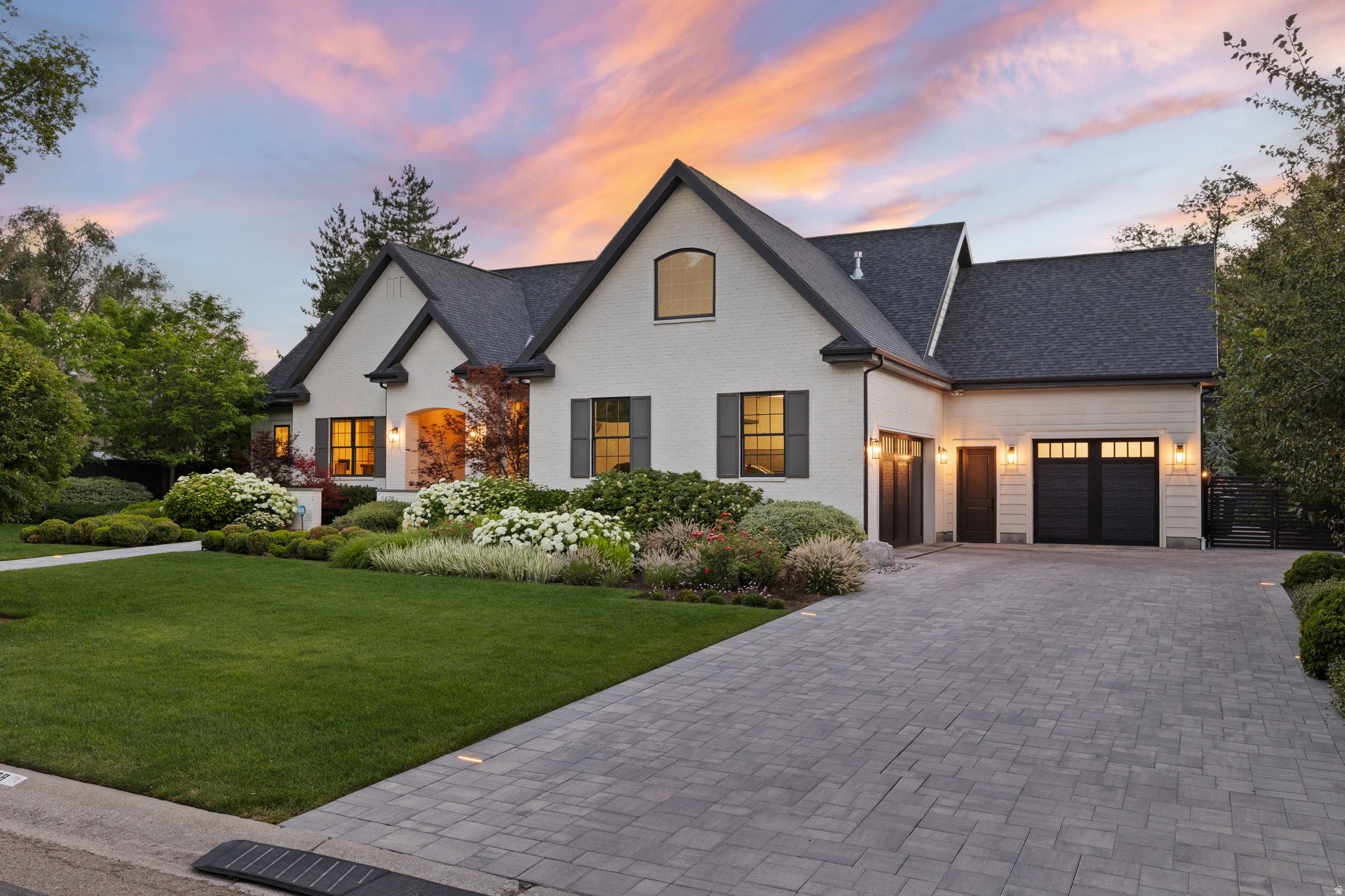LAKEWOOD - Residential