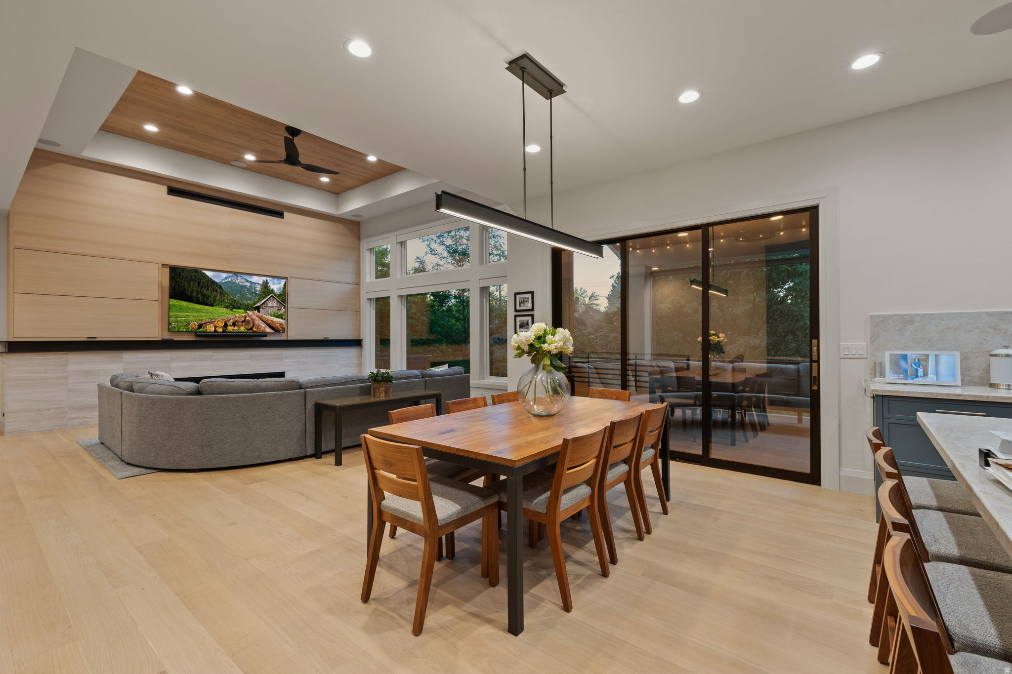LAKEWOOD - Residential