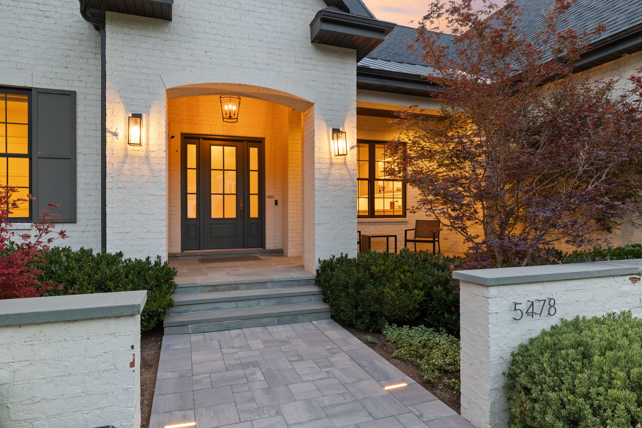 LAKEWOOD - Residential