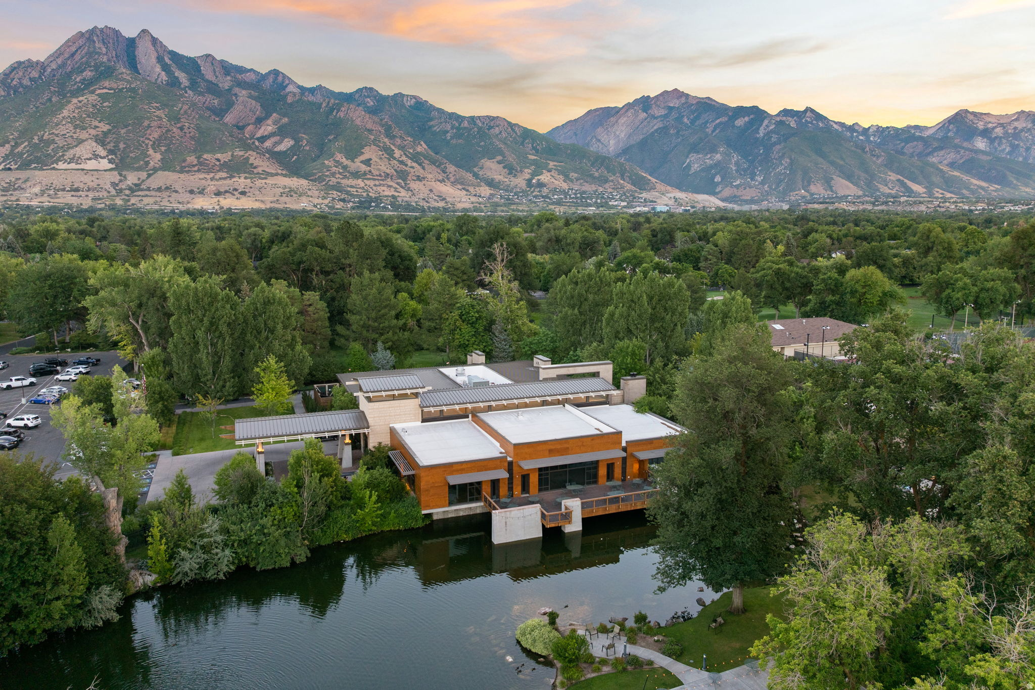 LAKEWOOD - Residential