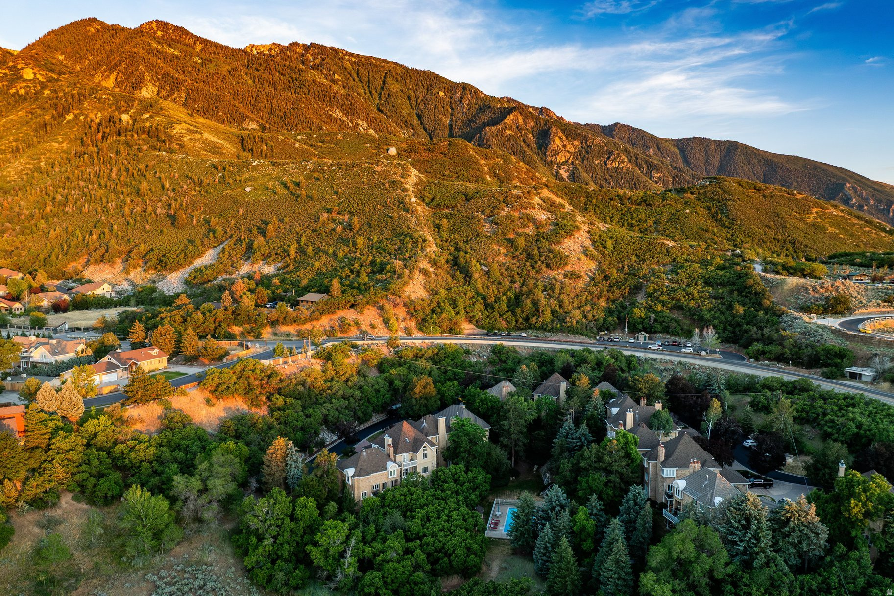 LA MONTAGNE - Residential