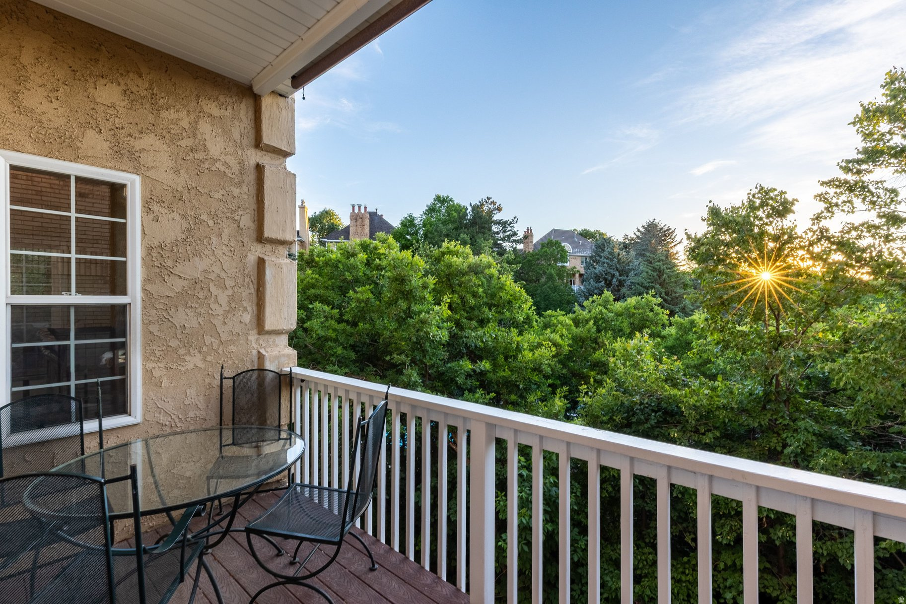 LA MONTAGNE - Residential