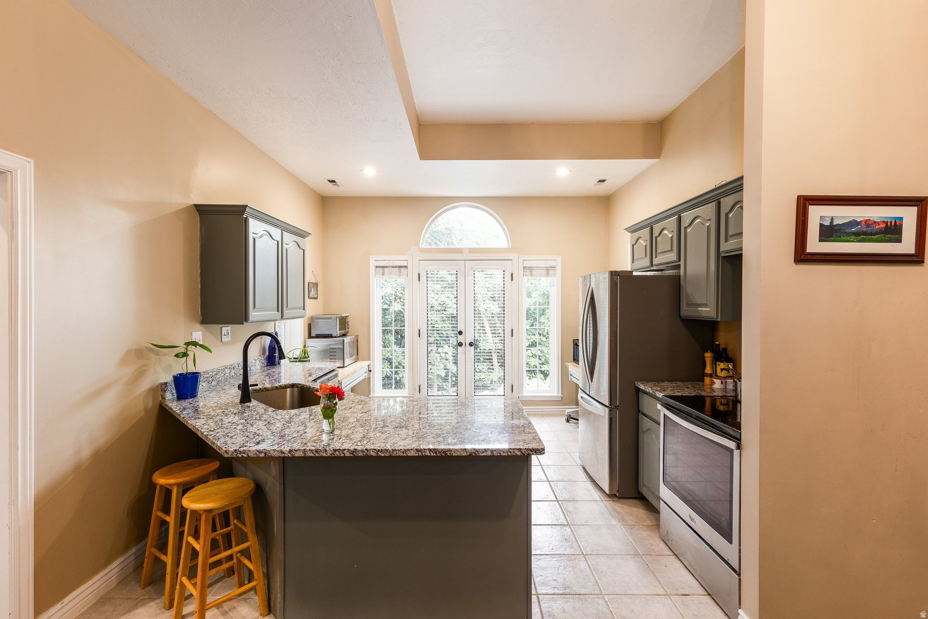 LA MONTAGNE - Residential