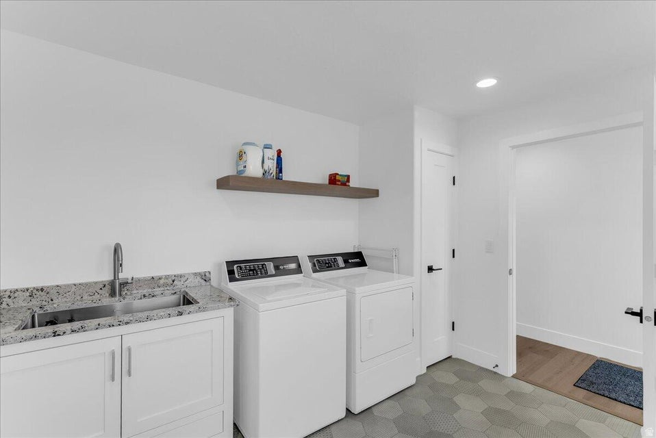 ST JAMES PLACE 2 - Residential