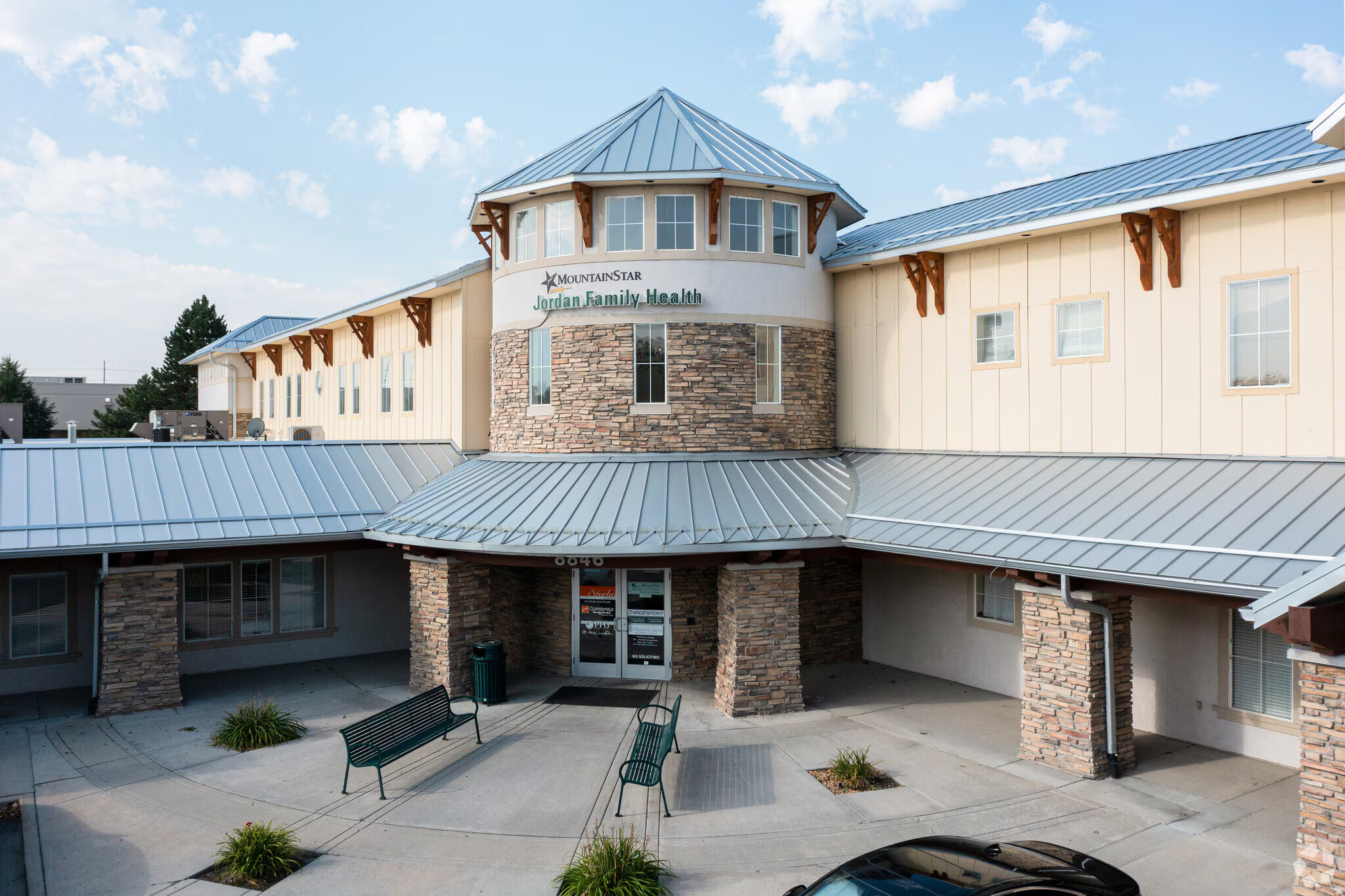 Suite C-115: 7,000 Sq. Ft. Lease Rate $20.00 PSF NNN Brand New Medical Office Large Open Area Co-Tenants: Hotworx, Athletic Republic, Honolulu Grill, Nail Salon, Forever Beauty, & Modern Men Street Pylon Signage Highly Visible Location 37,469 ADT Along Redwood Road