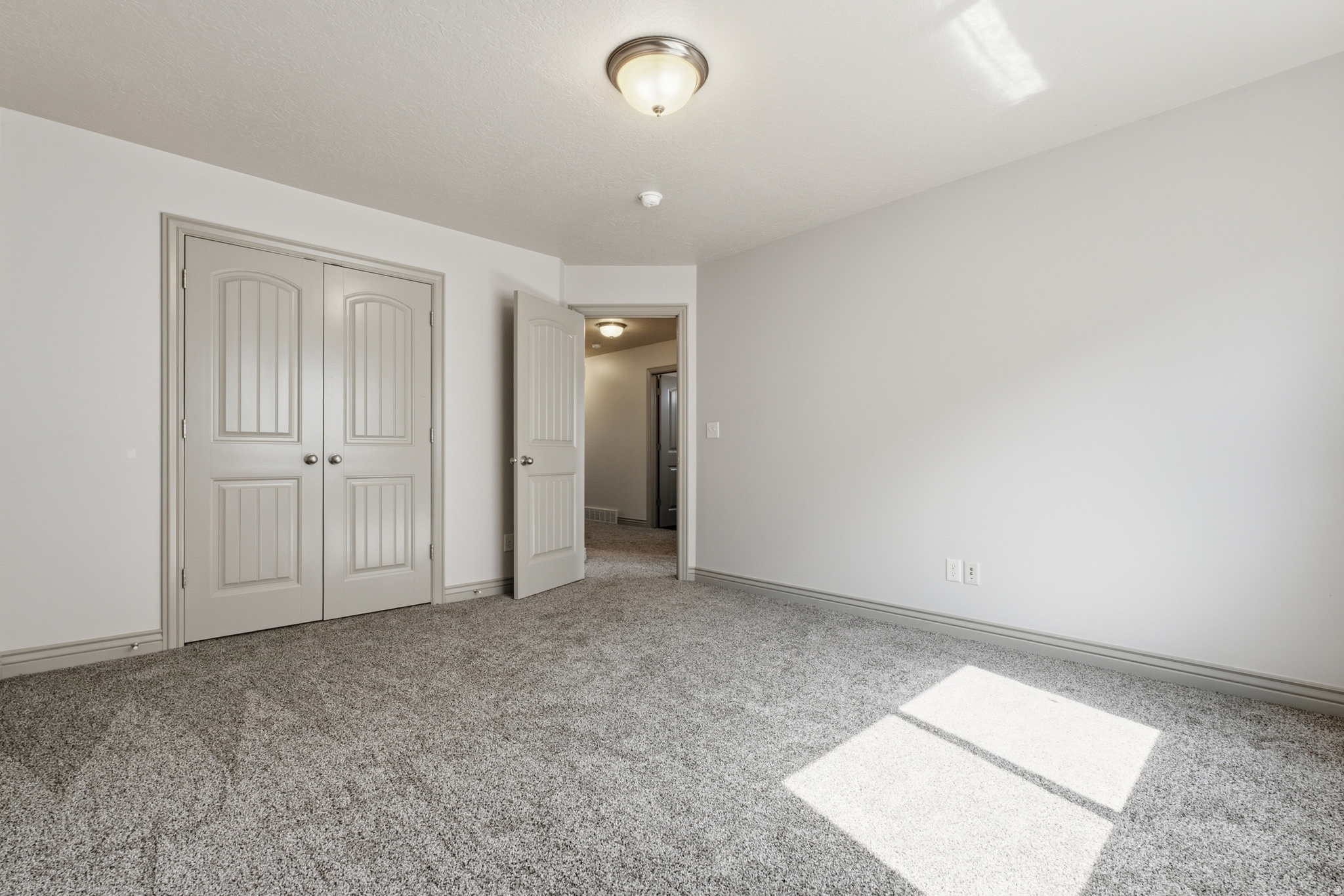 STONE CREEK CANYON - Residential