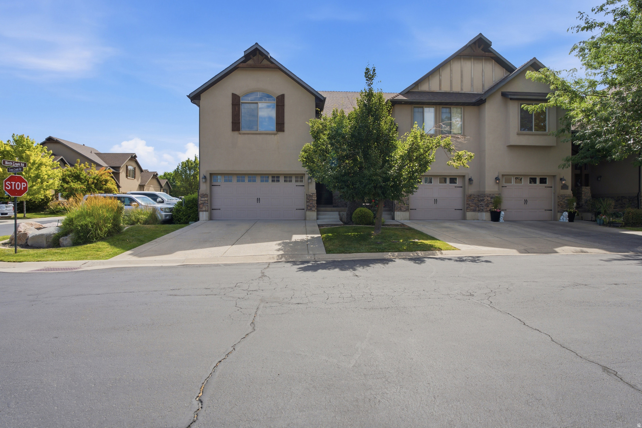 STONE CREEK CANYON - Residential