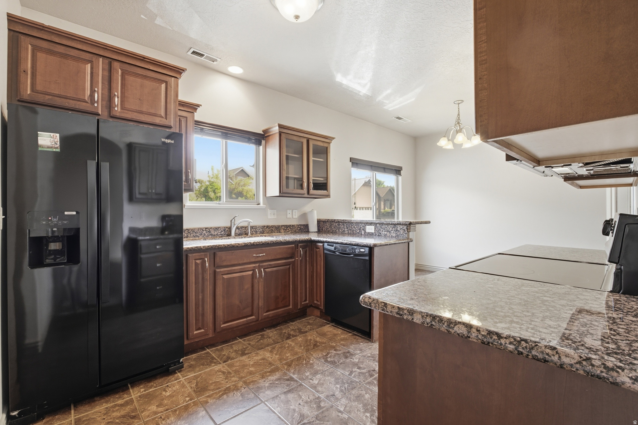 STONE CREEK CANYON - Residential