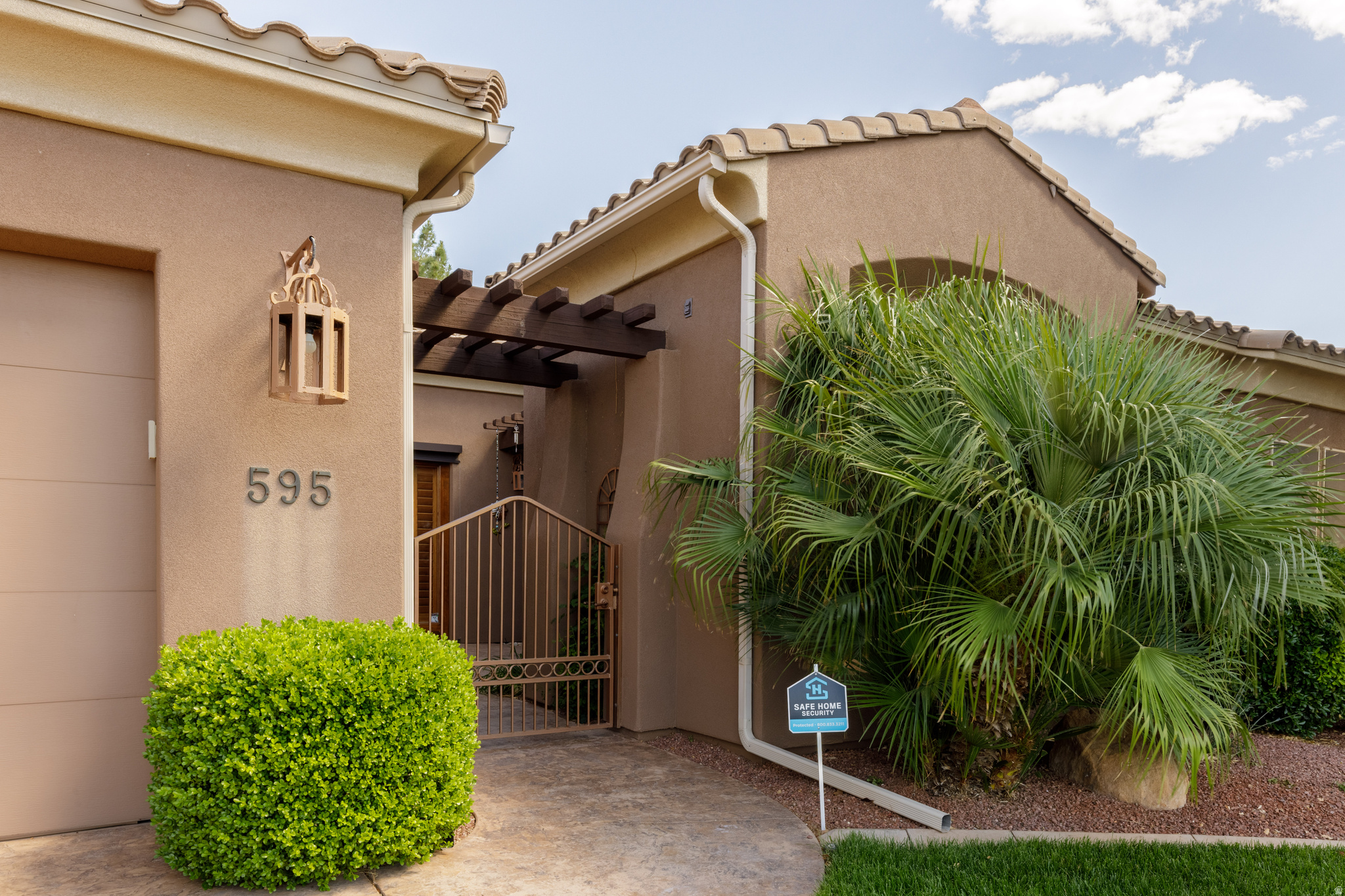PINE BROOK 3 - Residential