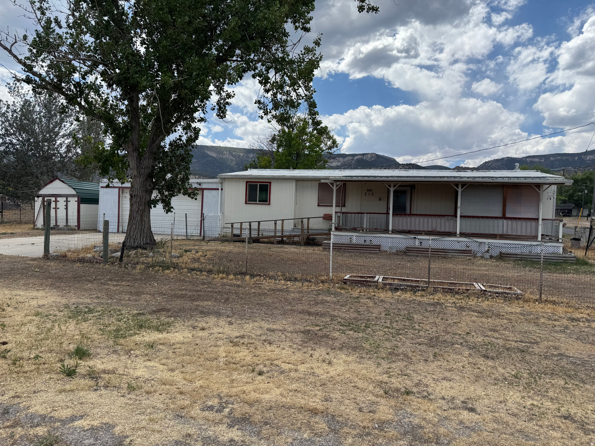 DAILEY MINOR - Residential