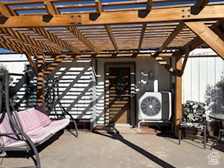 EASTLAND - Residential