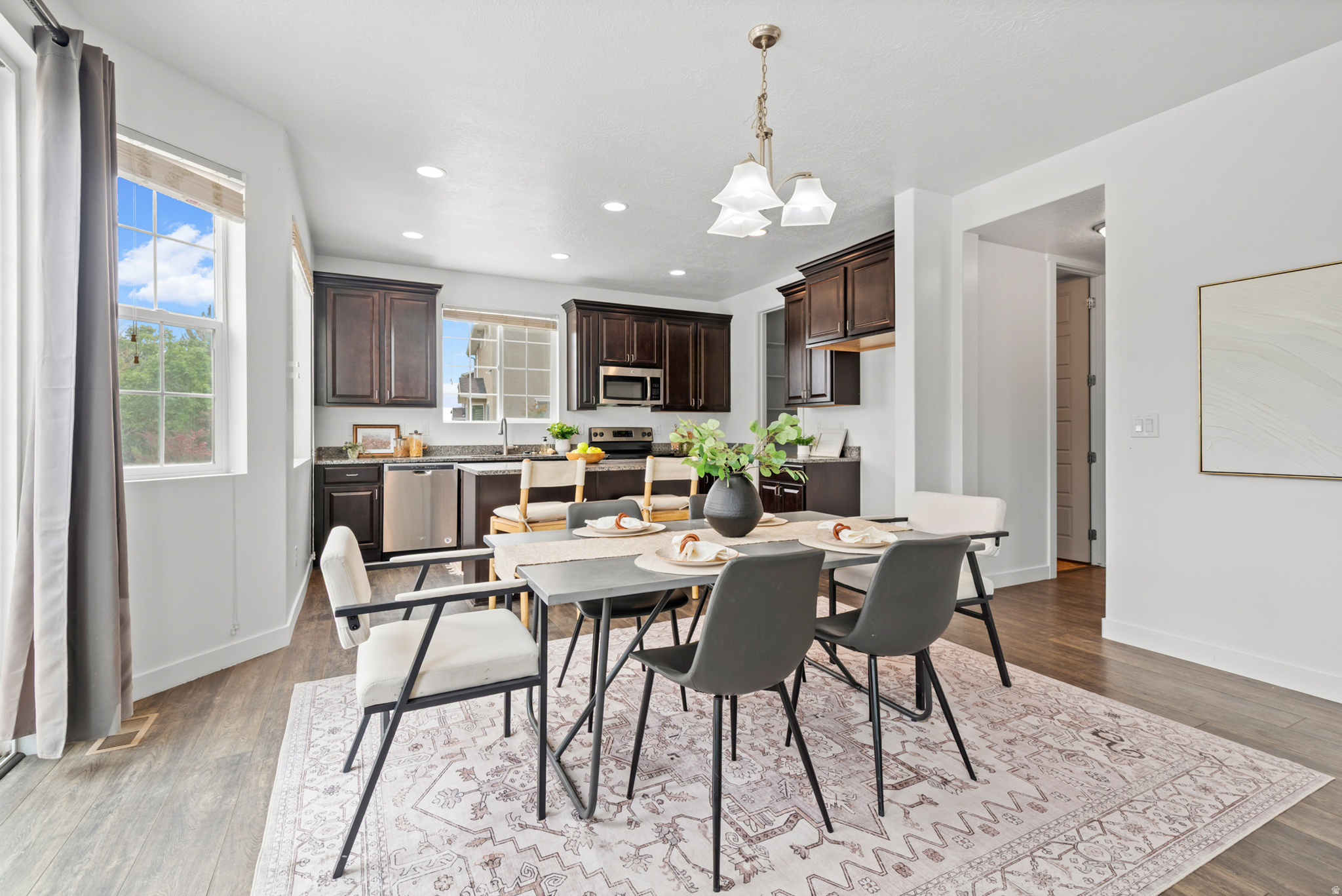 HARBOR VILLAGE - Residential