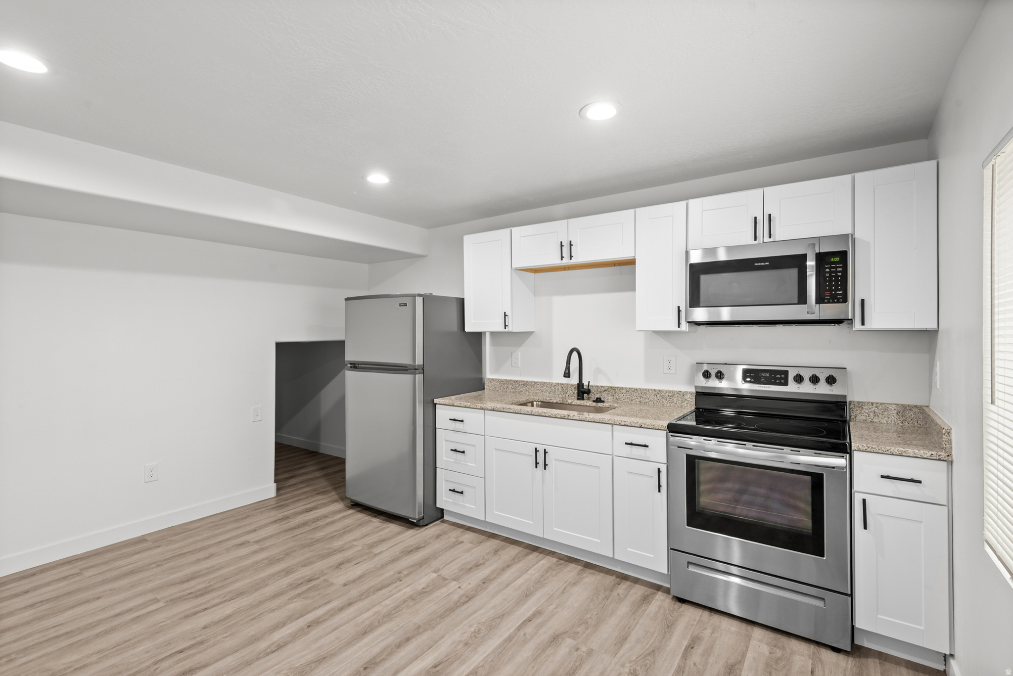 HARBOR VILLAGE - Residential