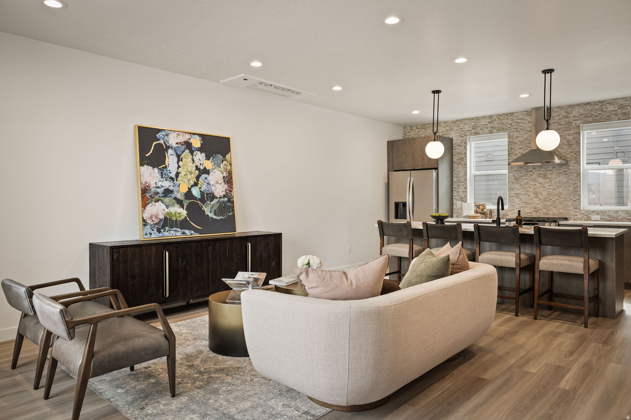 THE MONROE - Residential
