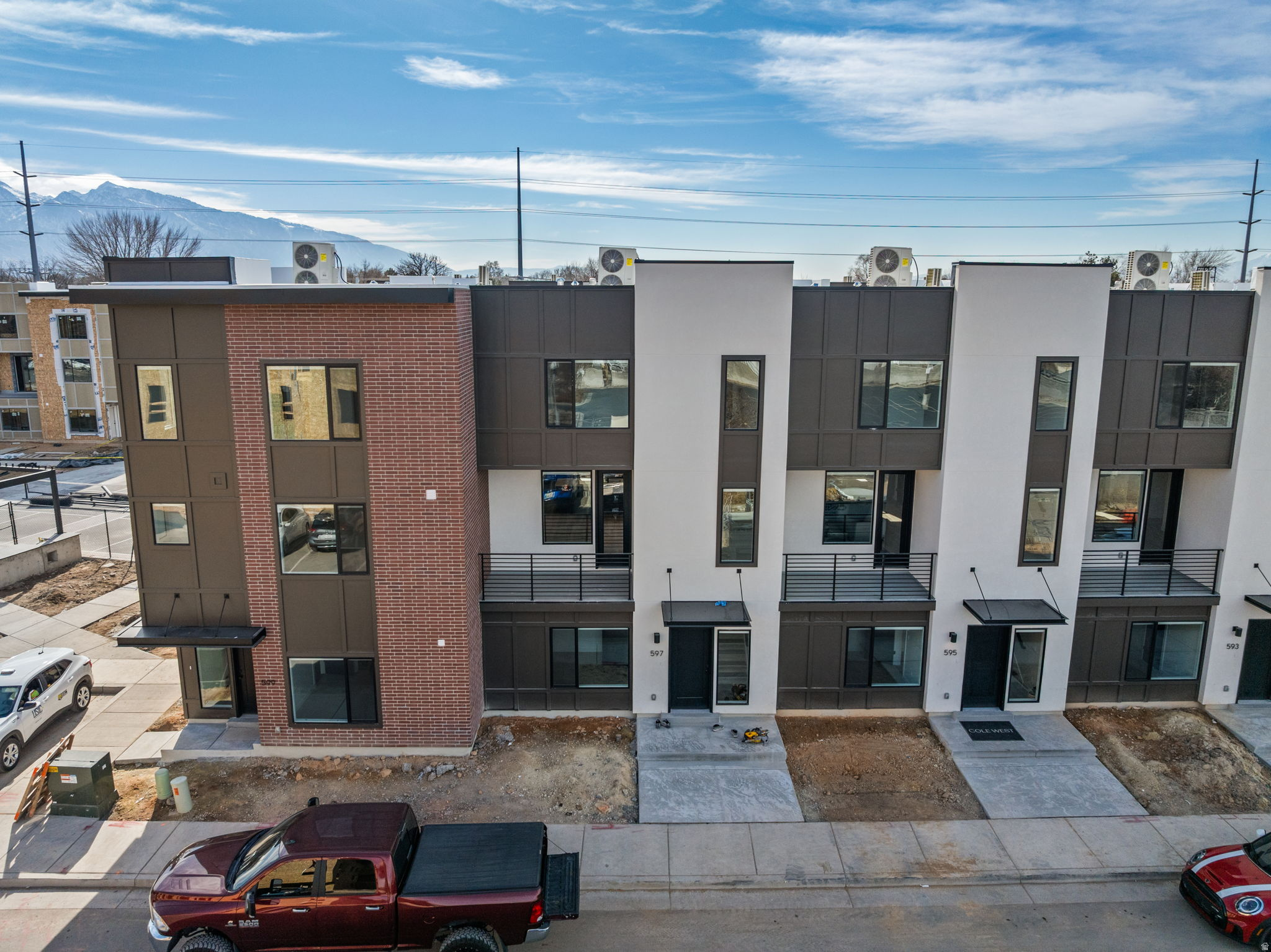 THE MONROE - Residential