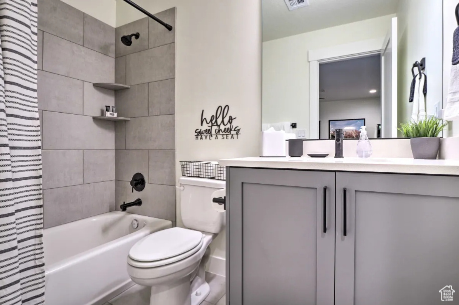 VIDA SOL VACATION TOWNHOMES - Residential