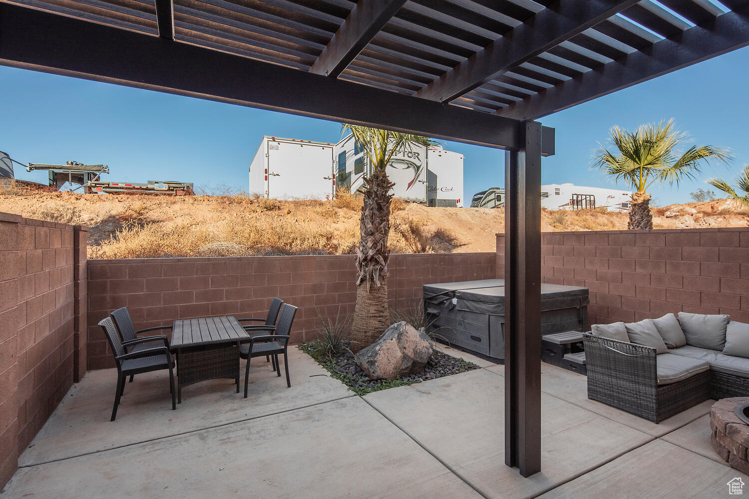 VIDA SOL VACATION TOWNHOMES - Residential