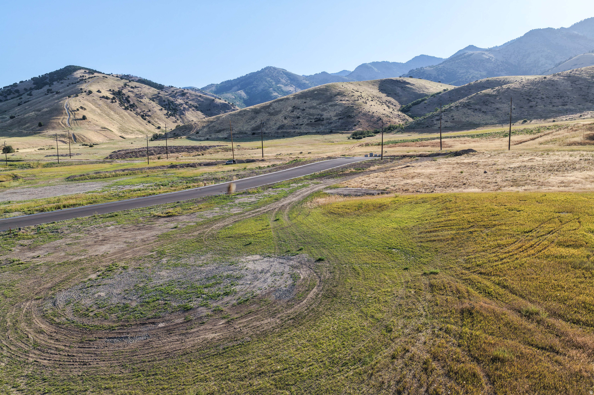 SUNCREST FIELDS - Land