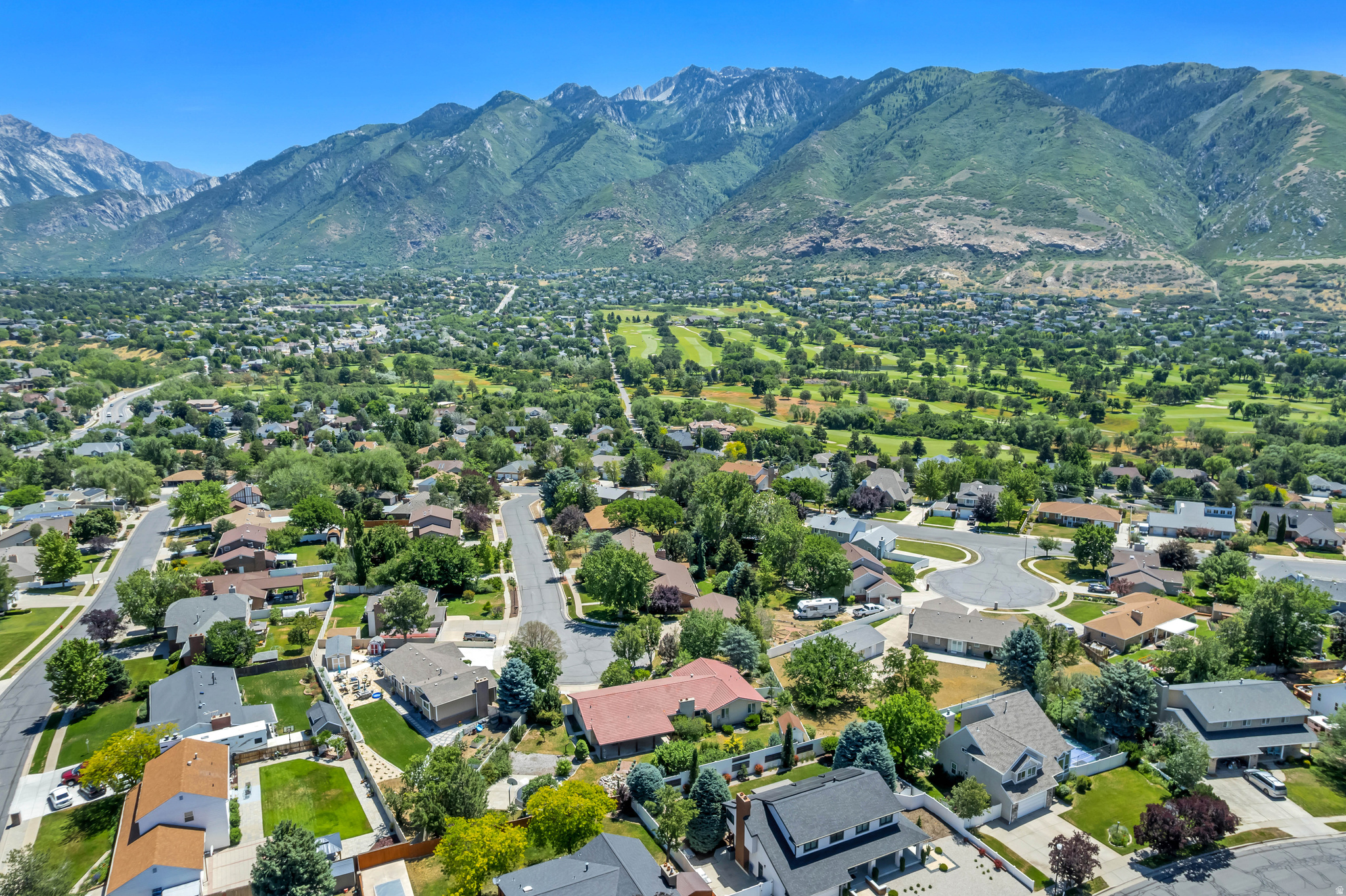 HIDDEN VALLE - Residential