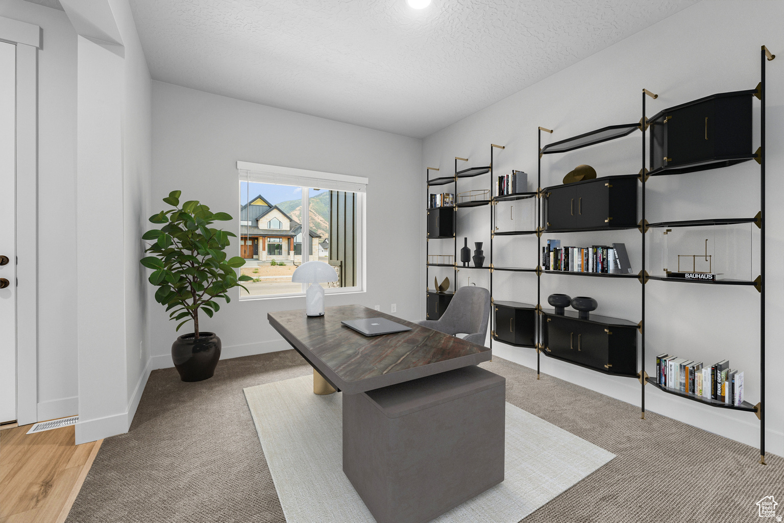 MAPLE MOUNTAIN - Residential