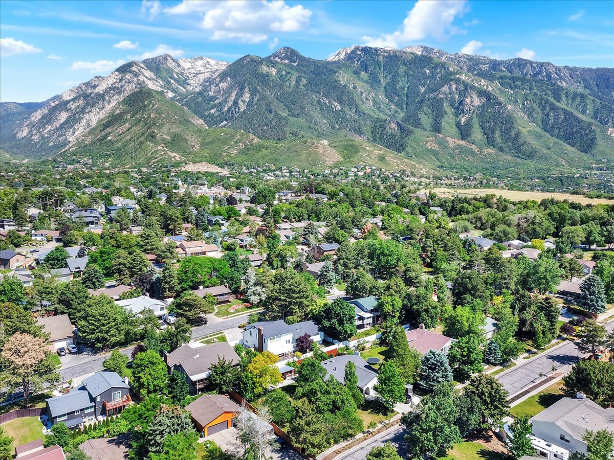 OAKBRIDGE HEIGHTS - Residential