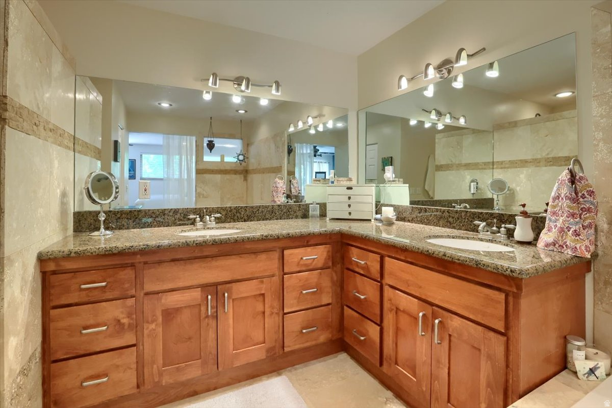 OAKBRIDGE HEIGHTS - Residential