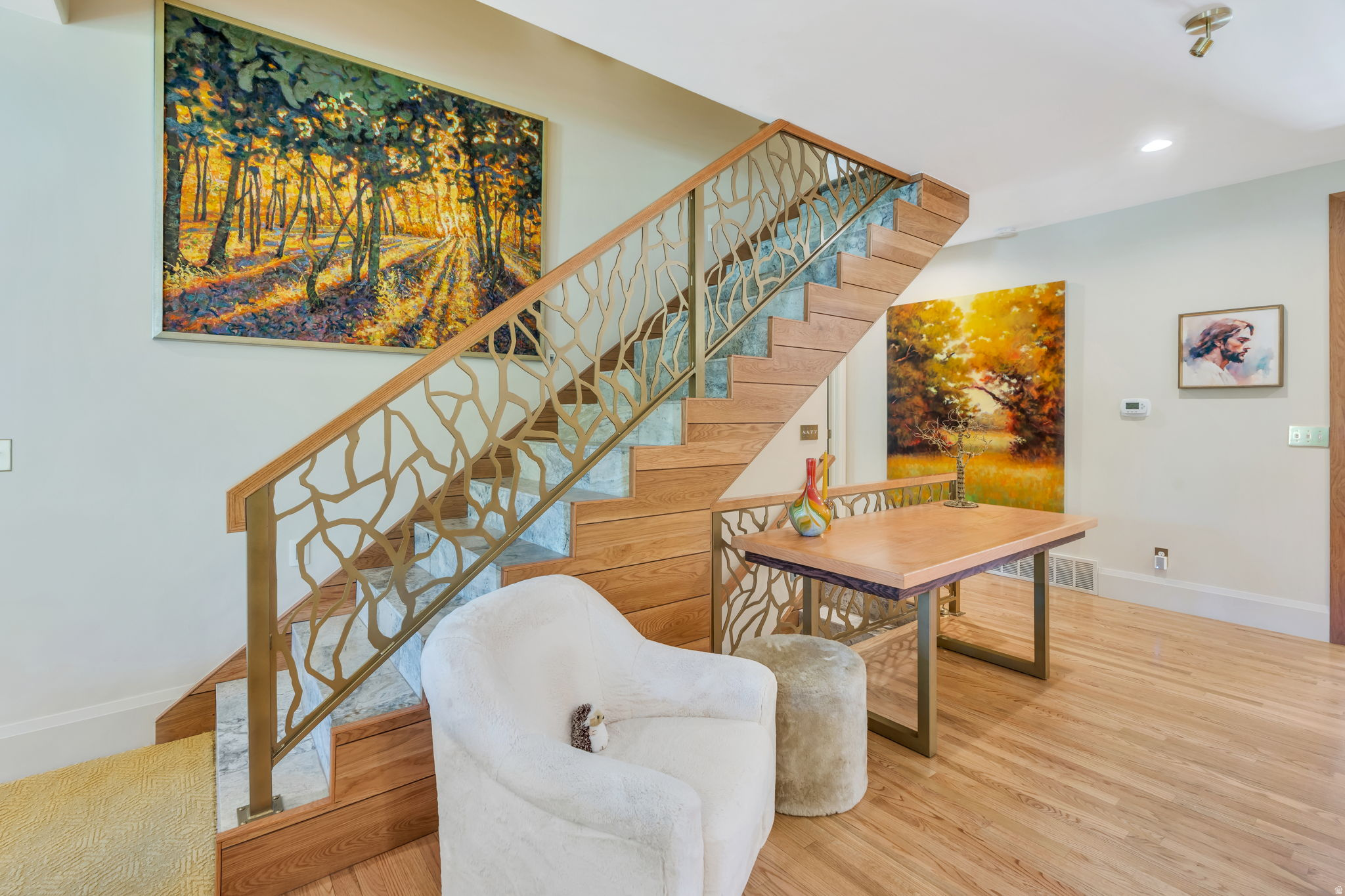 HIDDEN OAKS - Residential