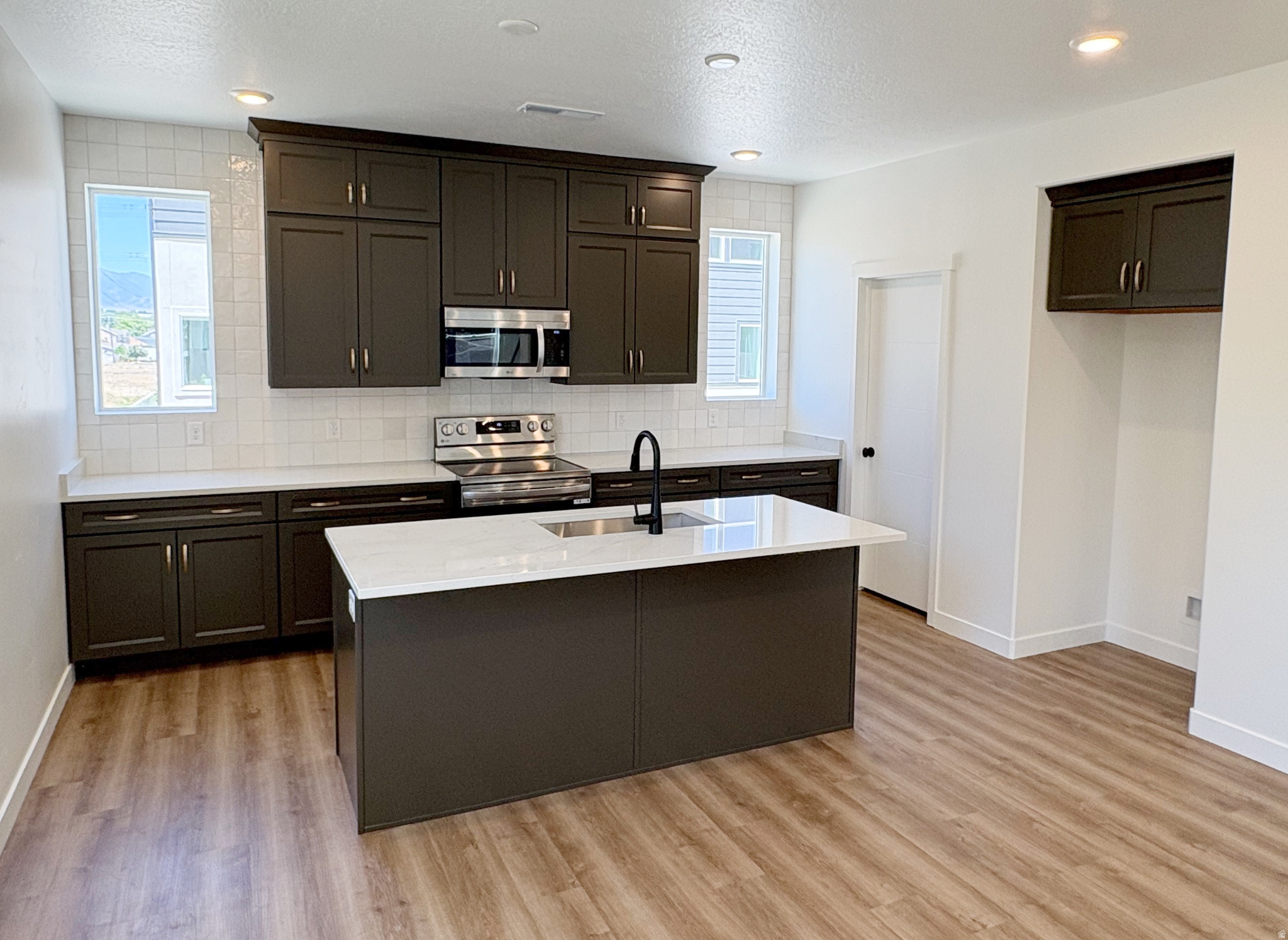 BULLION - Residential