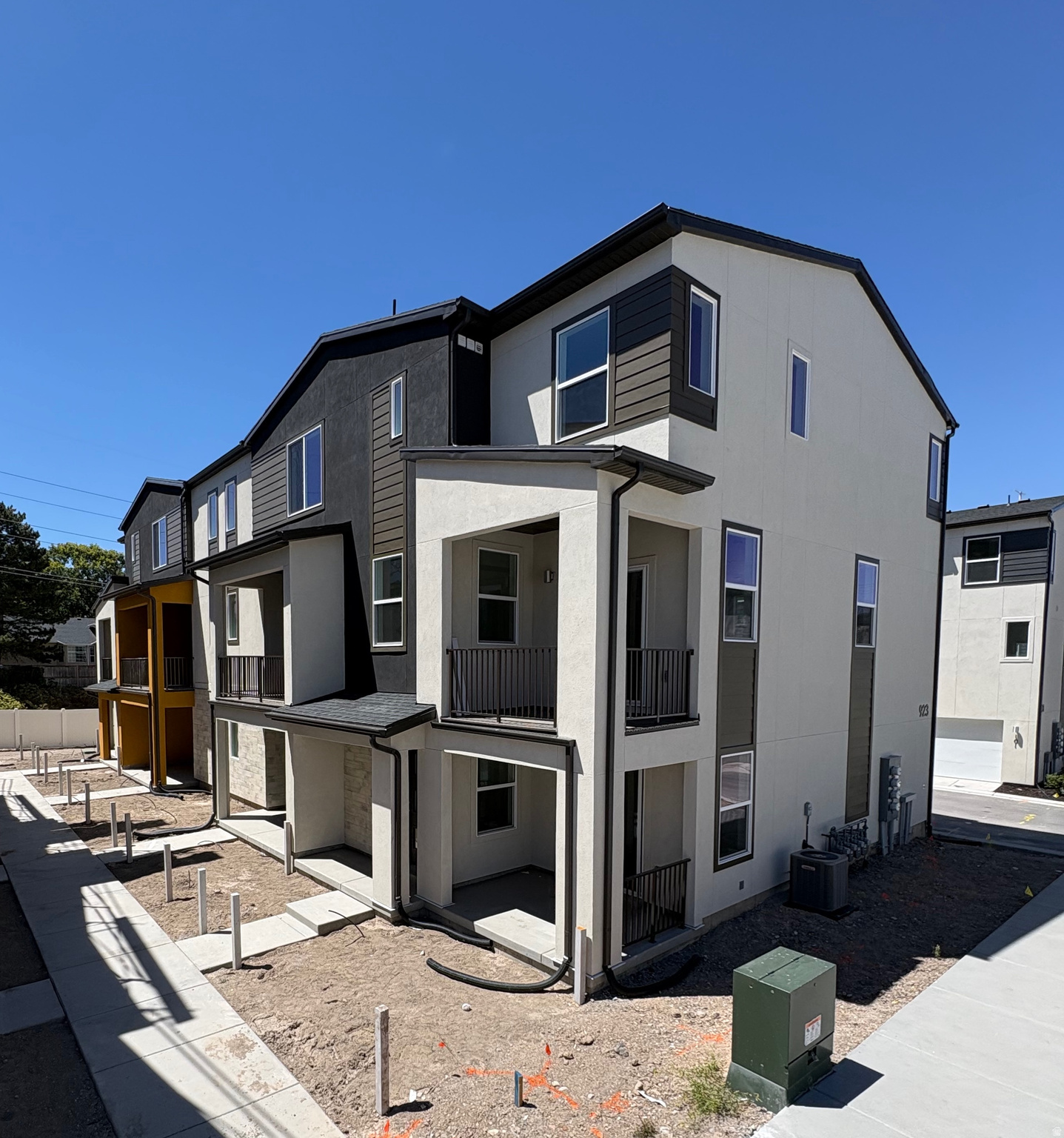 BULLION - Residential