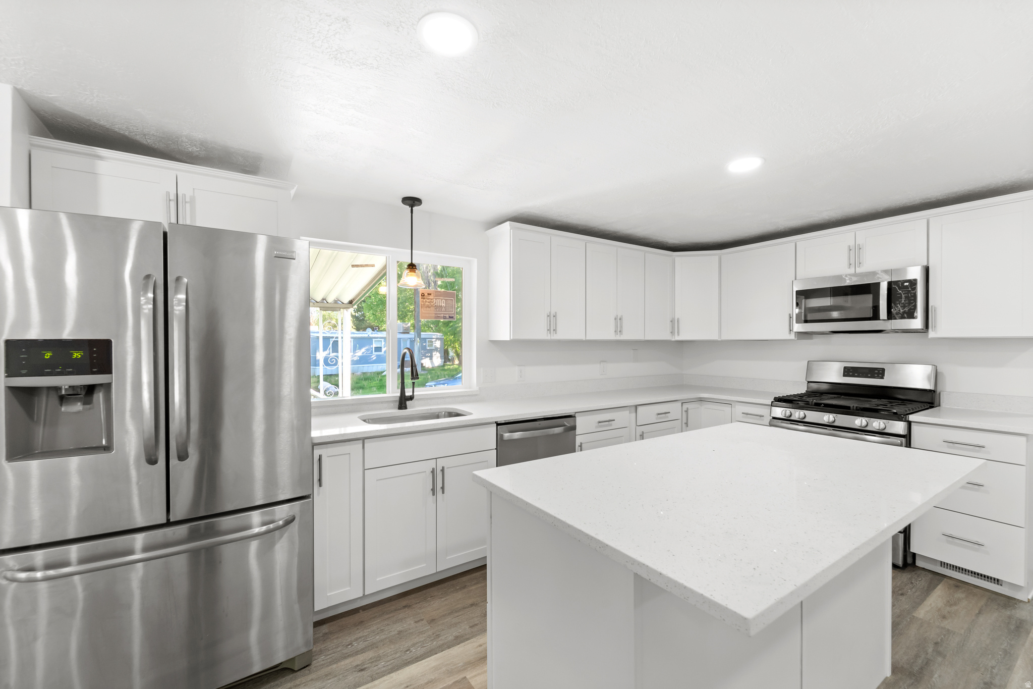 WILLOW CREEK ESTATES - Residential