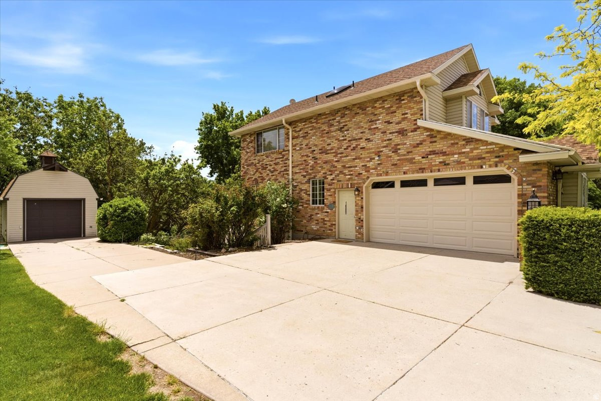 COTTONWOOD - Residential