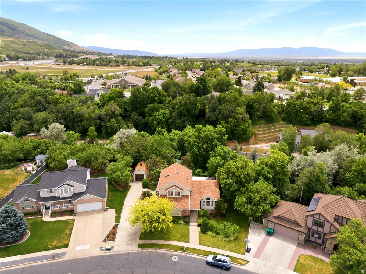 COTTONWOOD - Residential