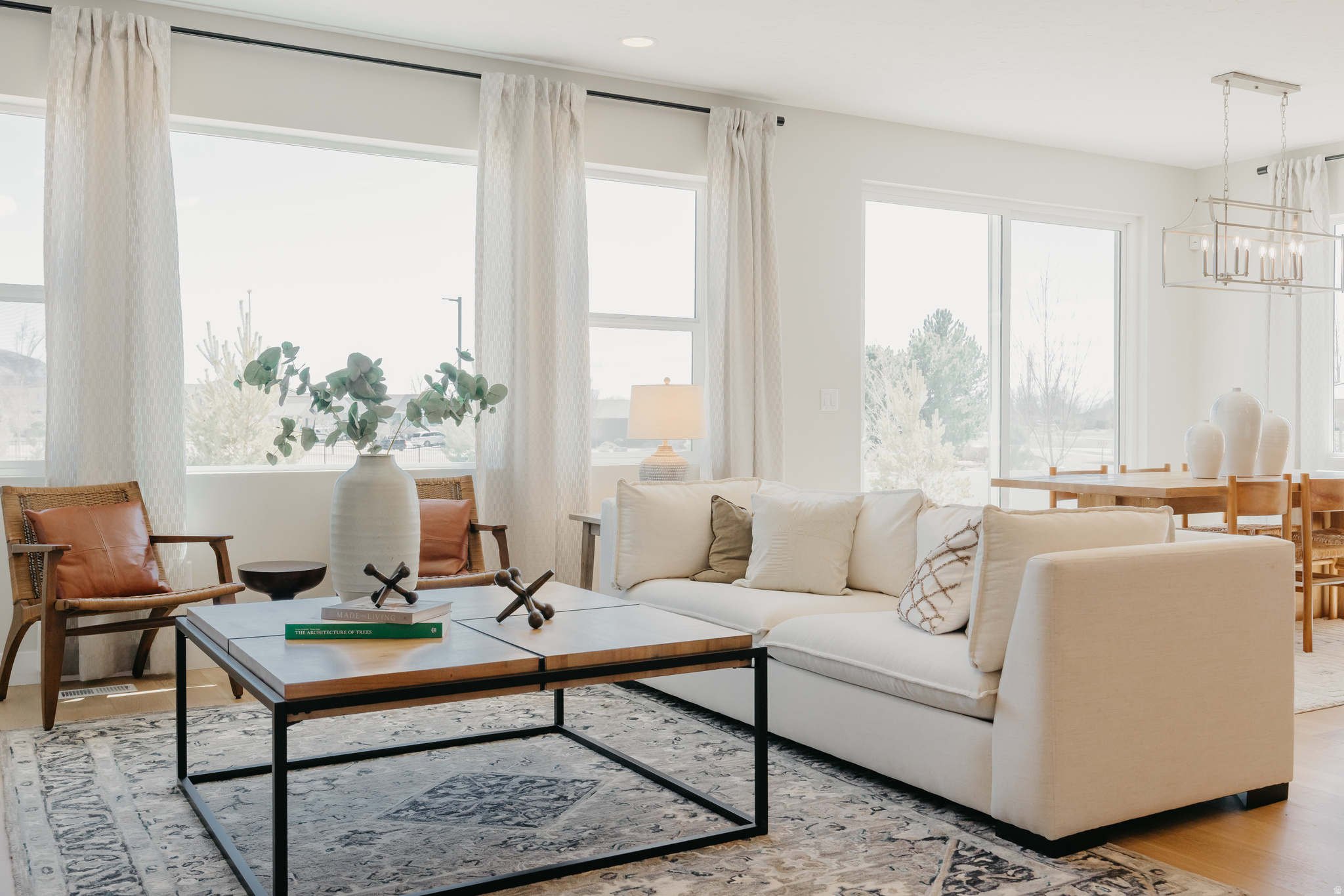 RIVERSIDE ESTATES - Residential