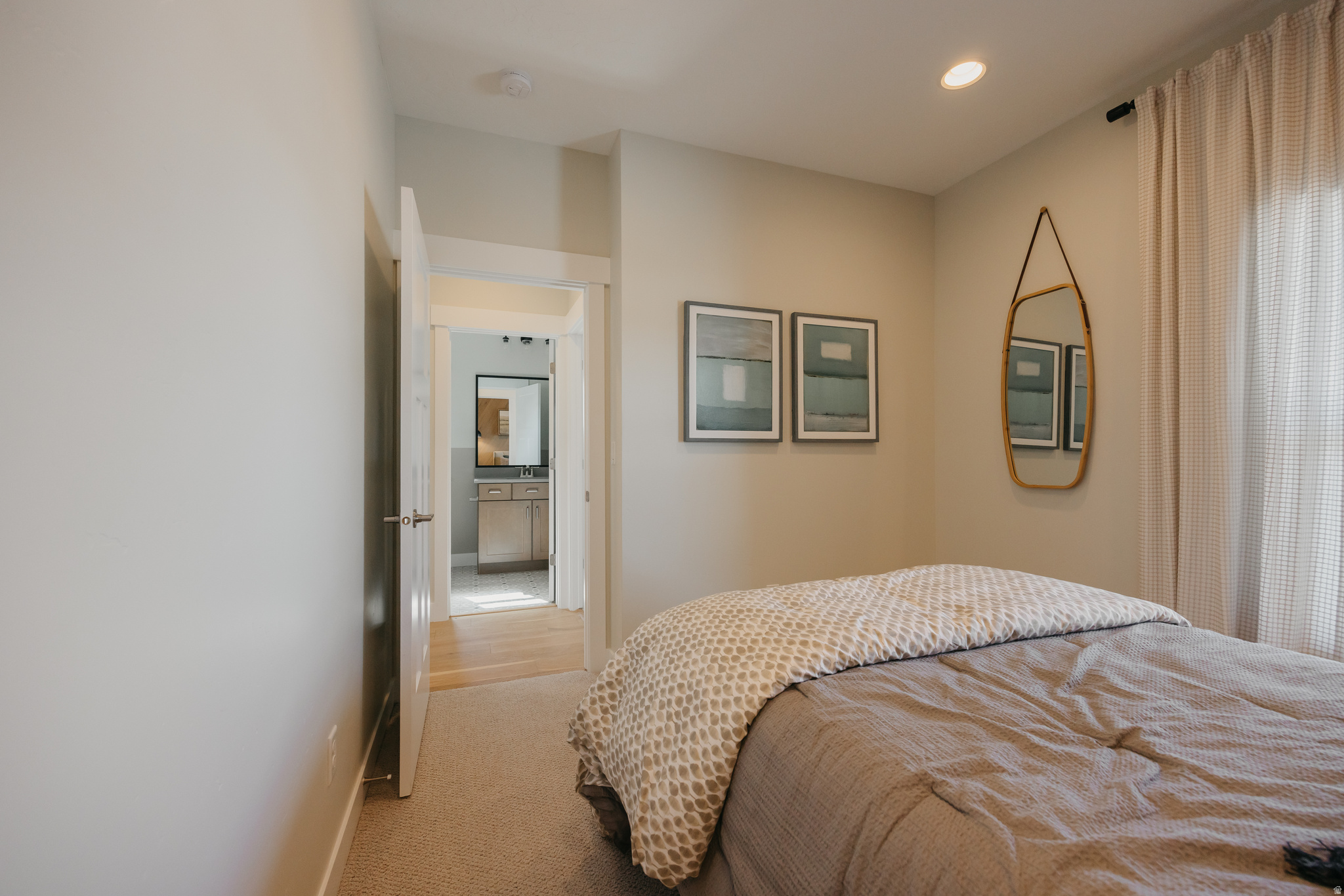 RIVERSIDE ESTATES - Residential