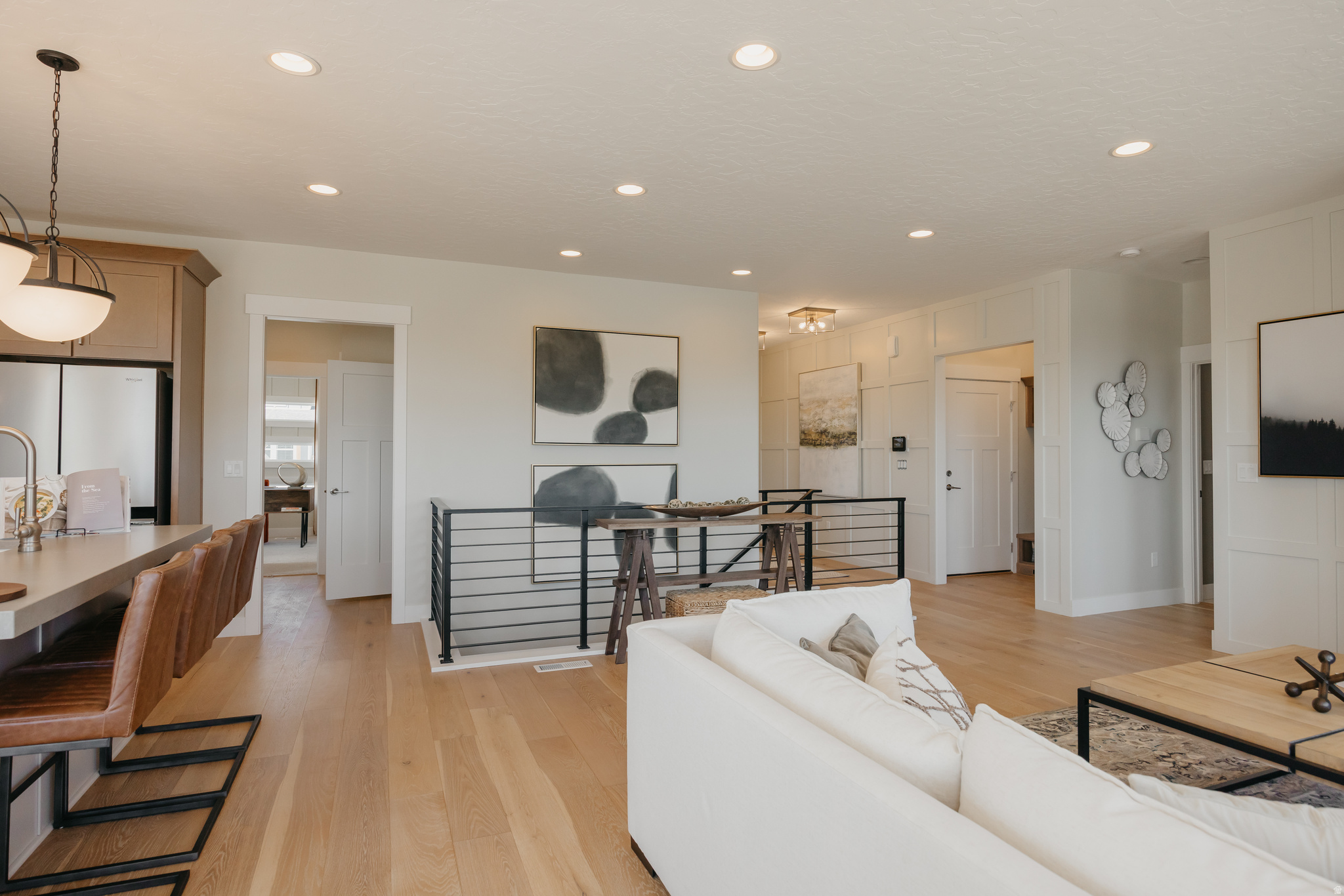 RIVERSIDE ESTATES - Residential