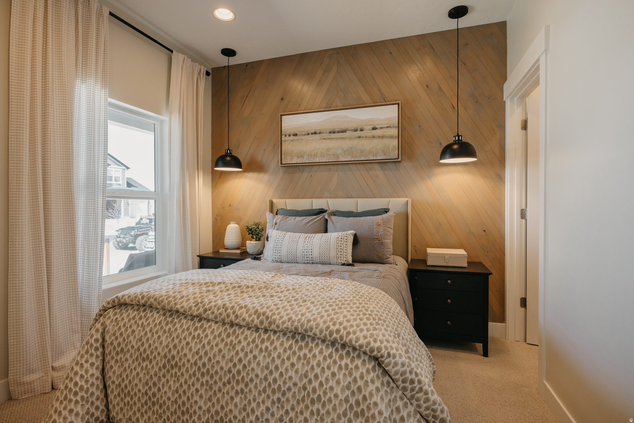 RIVERSIDE ESTATES - Residential
