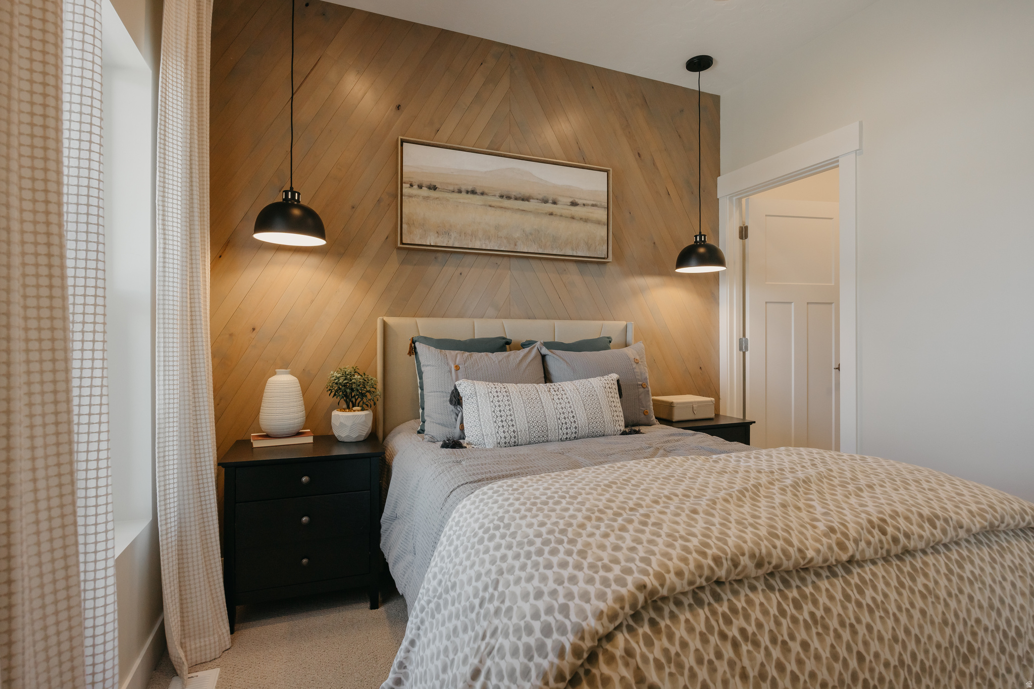 RIVERSIDE ESTATES - Residential