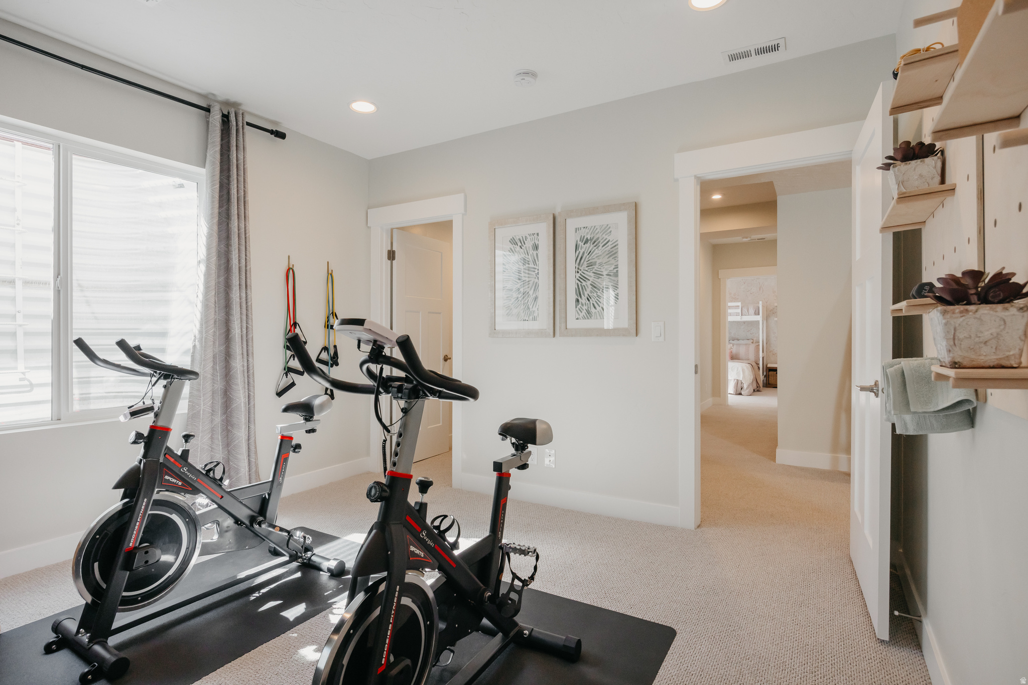 RIVERSIDE ESTATES - Residential